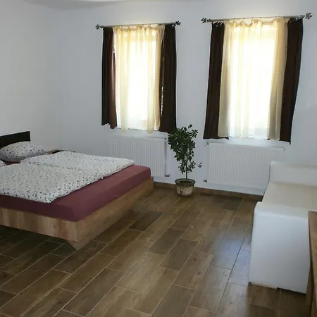 Klara Apartman