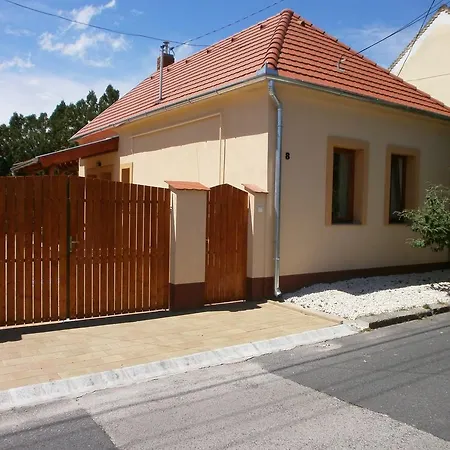 Apartment Klara Apartman *